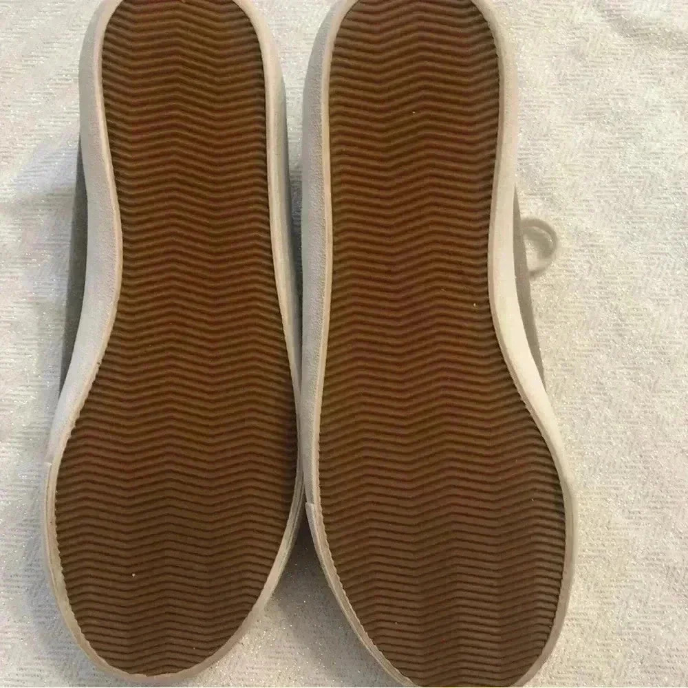 Lucky Brand faux fur lined sneakers. Size 8.5 - Picture 2 of 6